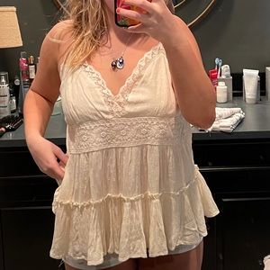 American Eagle float top size:medium